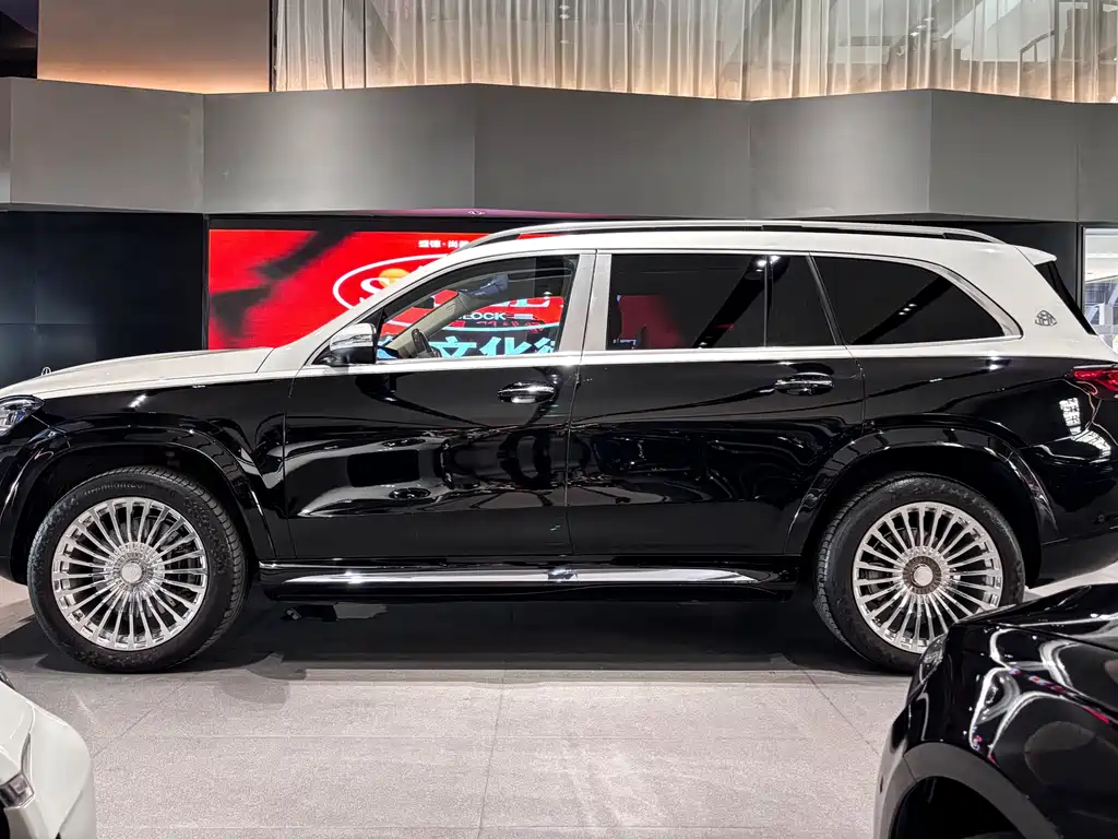 MERCEDES-BENZ MAYBACH GLS