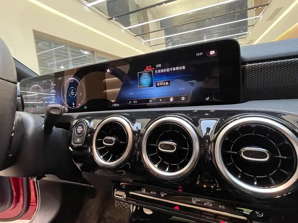 MERCEDES-BENZ A CLASS