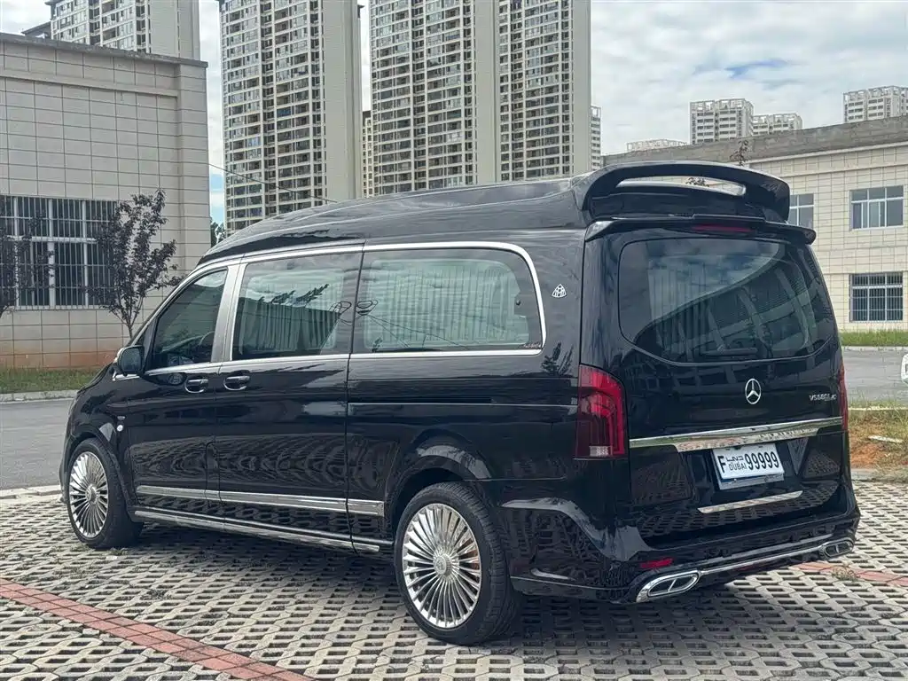 Mercedes-Benz Vito 2021 2.0T 7 мест