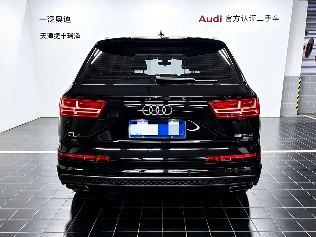 Audi Q7 — миниатюра 6