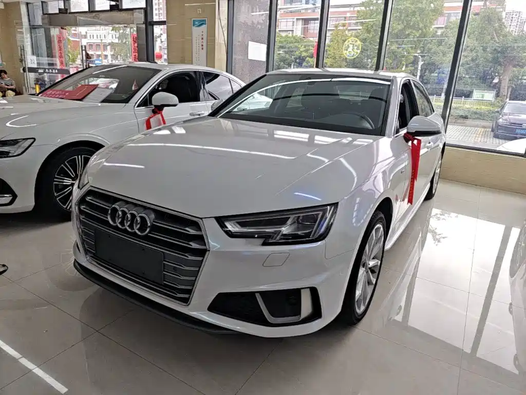 Audi A4L — миниатюра 2