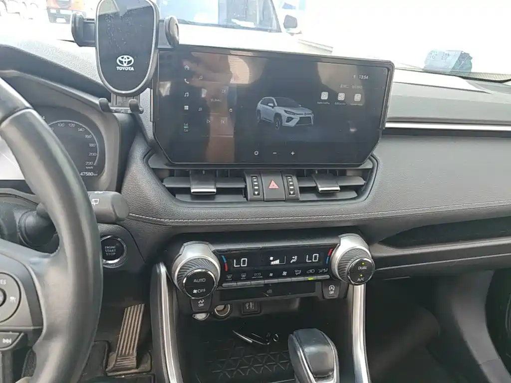 Toyota Wildlander — миниатюра 13