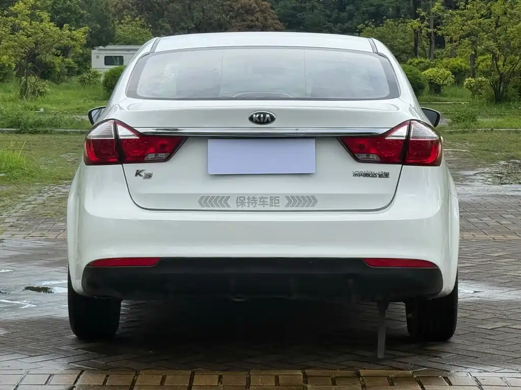 Kia K3 2016 1.6L MT GL