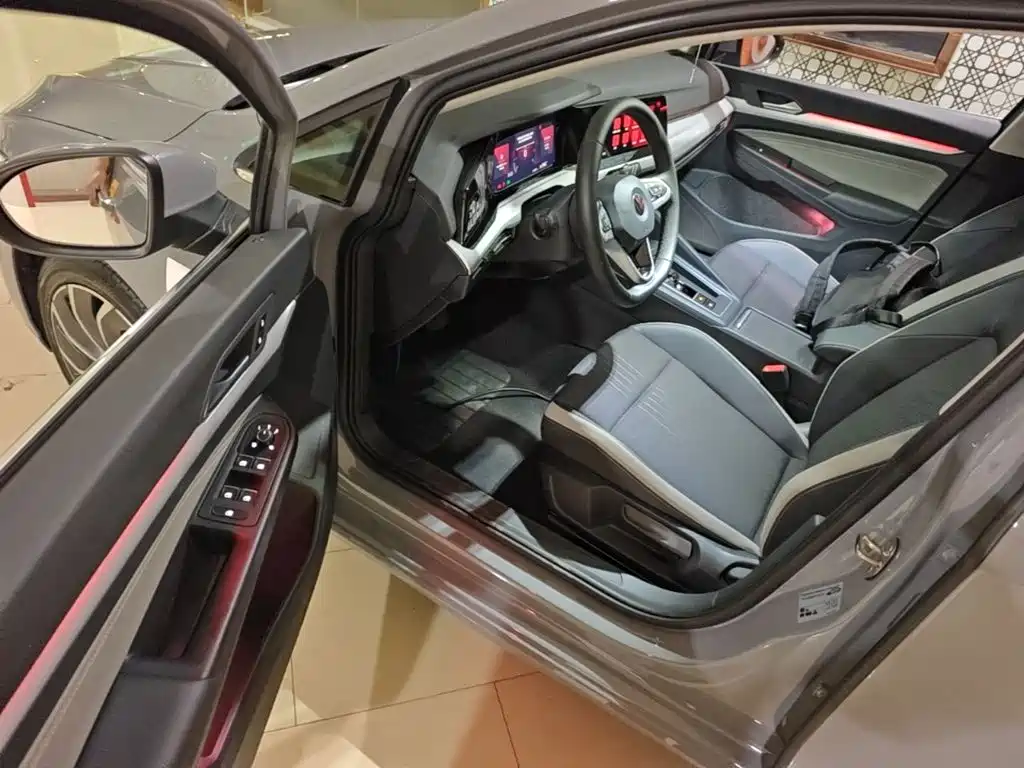 Volkswagen Golf — миниатюра 16