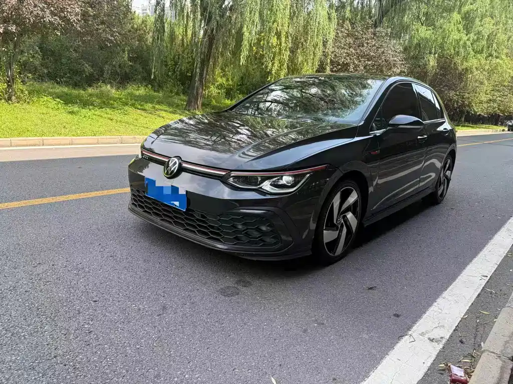 Volkswagen Golf 2023 380TSI DSG GTI