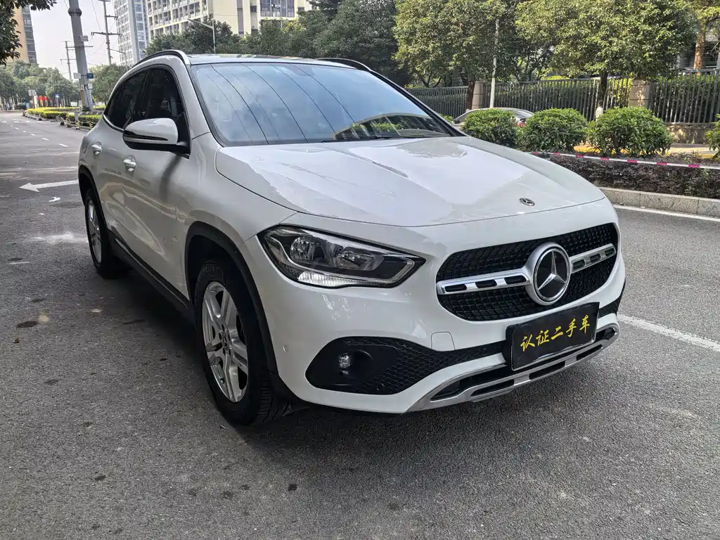 Mercedes-Benz GLA 2020 GLA 180