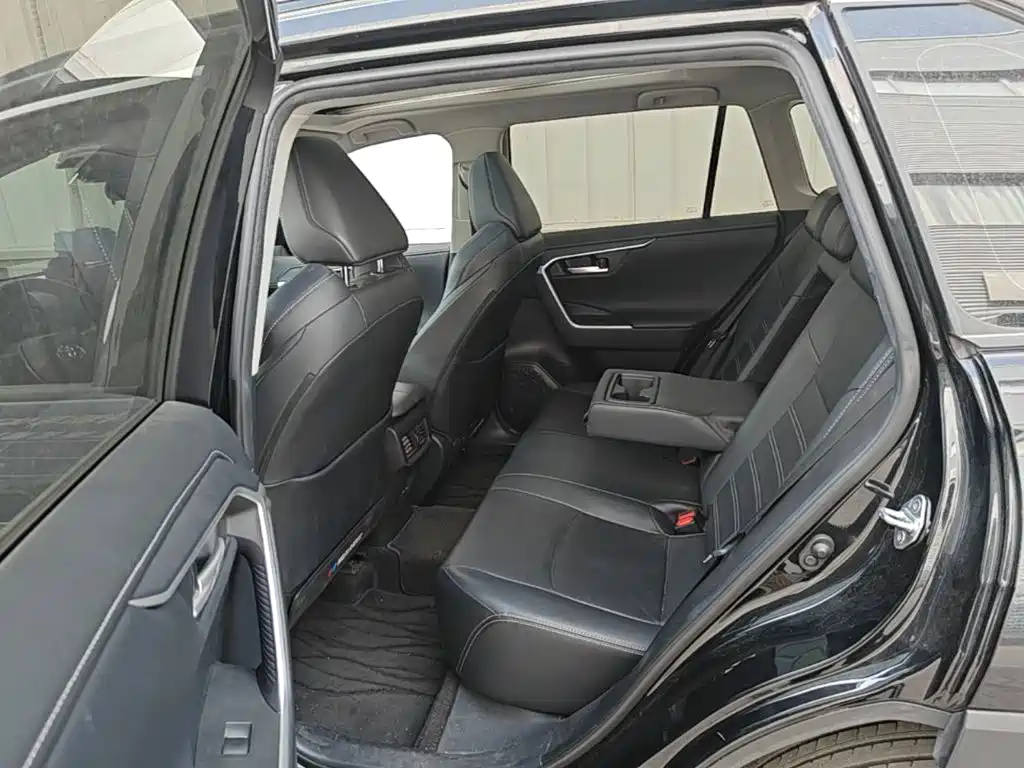 Toyota Wildlander — миниатюра 17