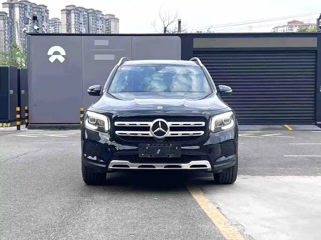 Mercedes-Benz GLB — миниатюра 2