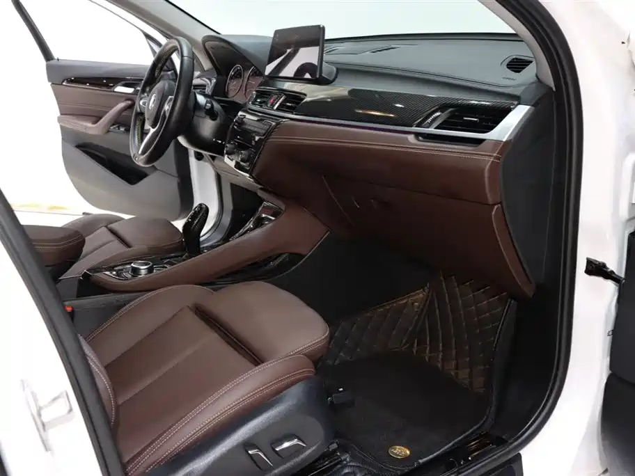 BMW X2 2023 sDrive25i M Sport