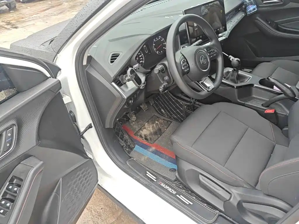 MG MG5 — миниатюра 16