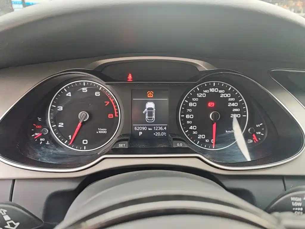 Audi A4L — миниатюра 12