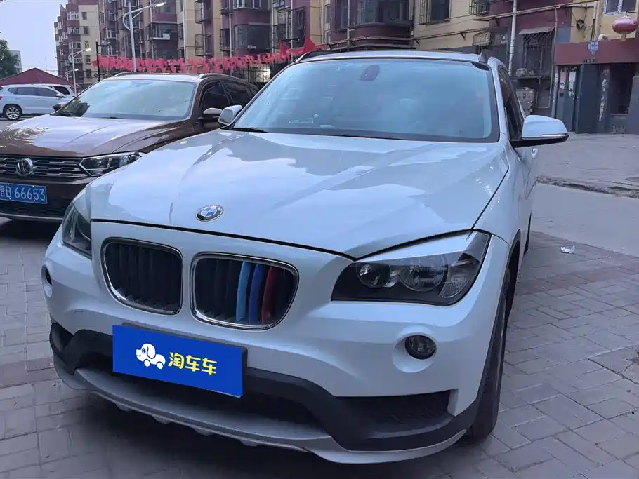 Купить BMW X1