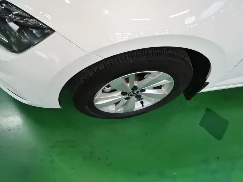 Volkswagen Polo — миниатюра 23