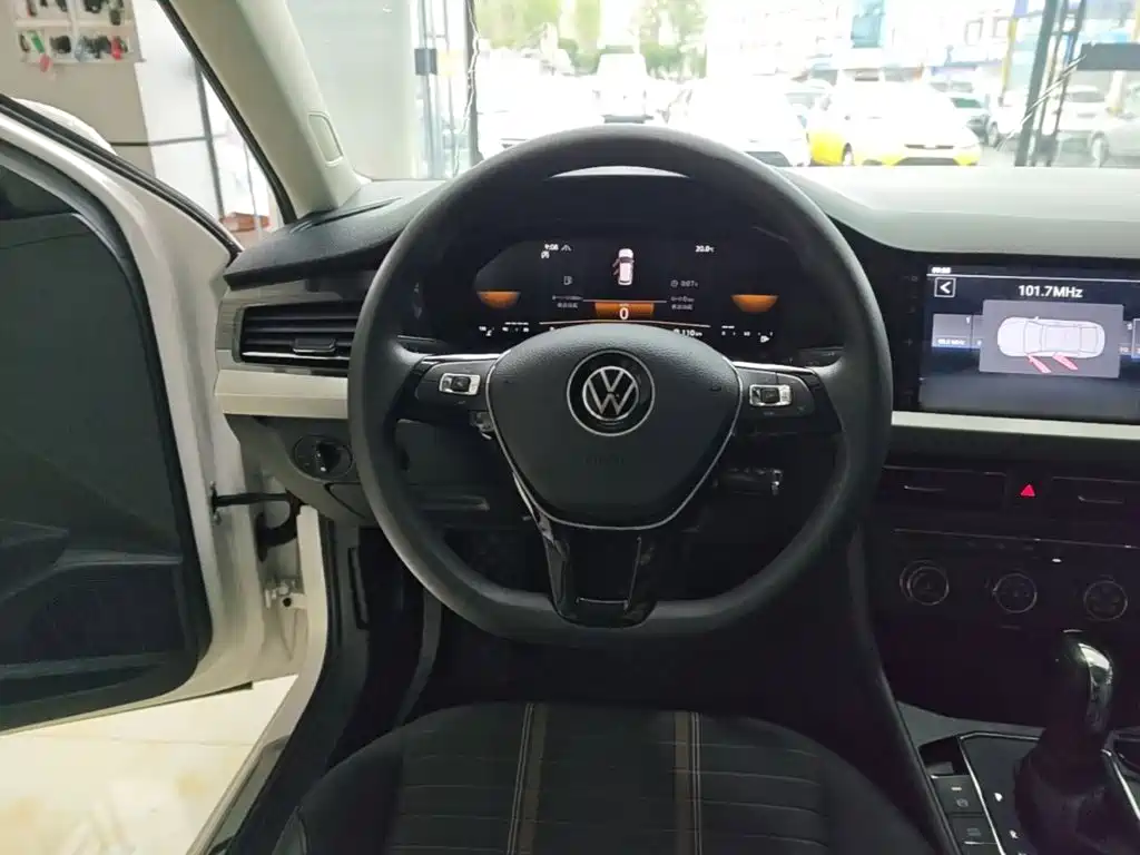Volkswagen Lavida — миниатюра 11