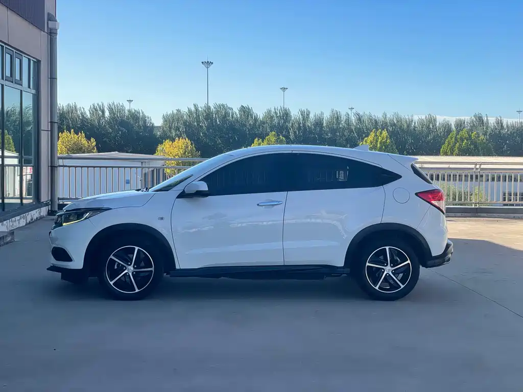 Honda Vezel — миниатюра 7