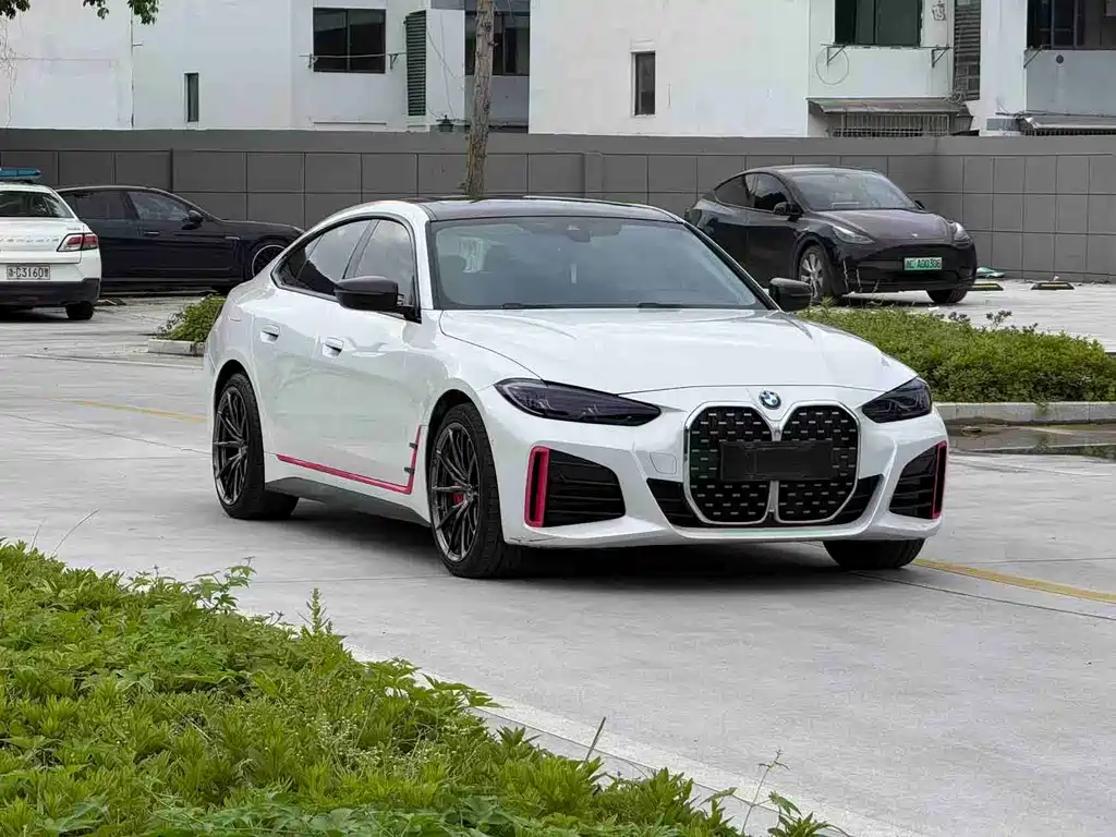 Купить BMW 4 Series