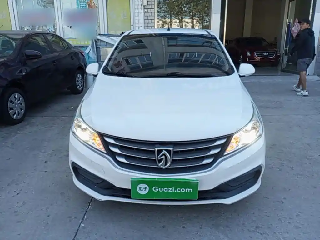 Baojun 310 — миниатюра 3