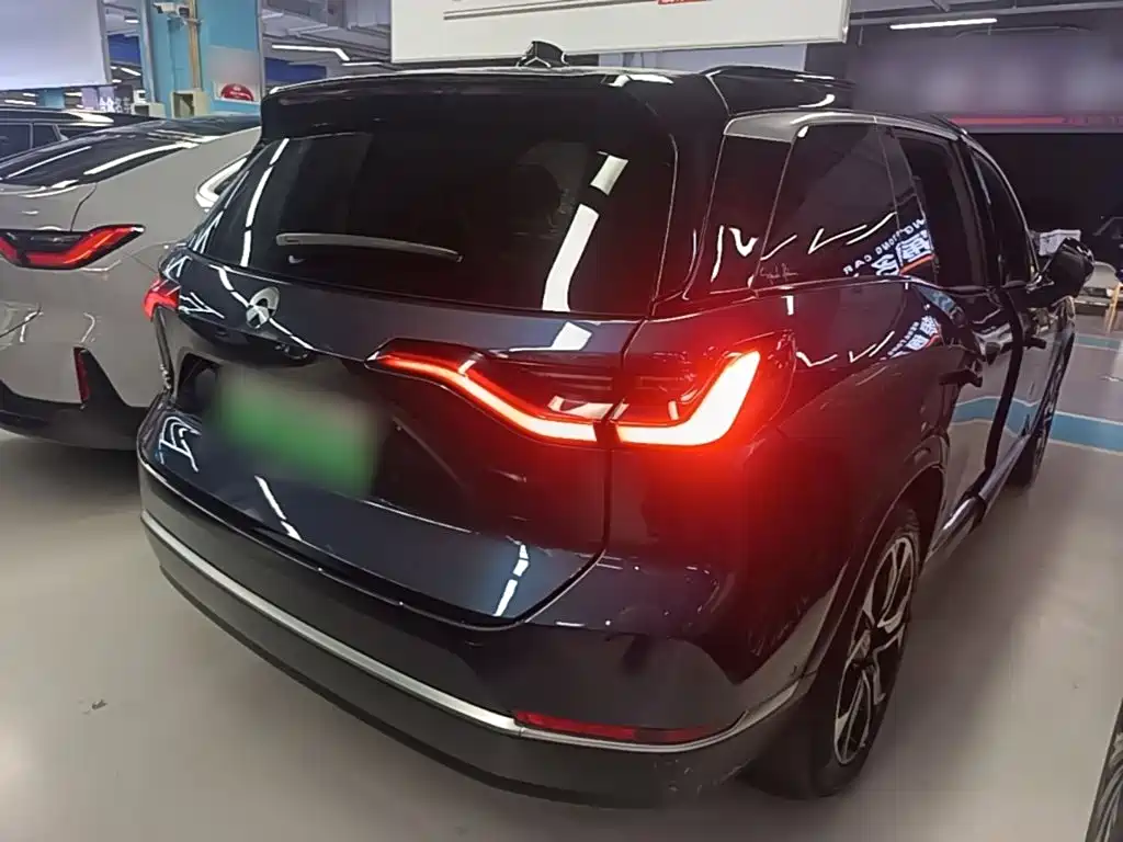 NIO ES8 — миниатюра 7