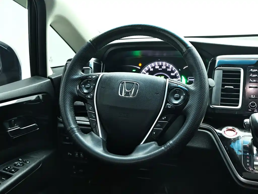 Honda Elysion — миниатюра 17