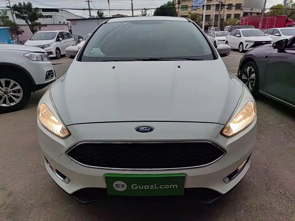 Ford Focus — миниатюра 3