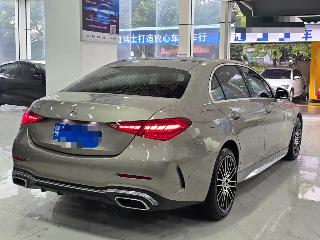 Mercedes-Benz C-Class — миниатюра 4