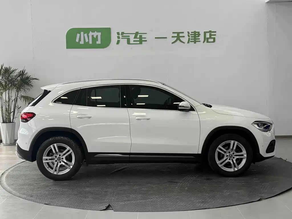 Mercedes-Benz GLA — миниатюра 7