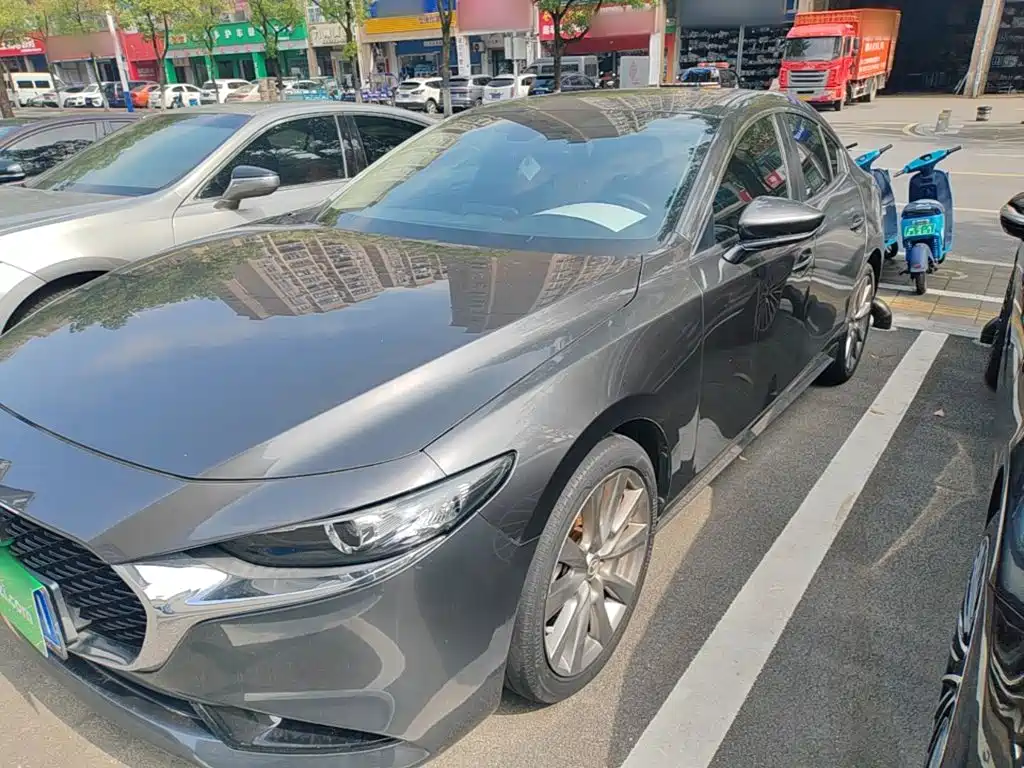 Mazda 3 Axela