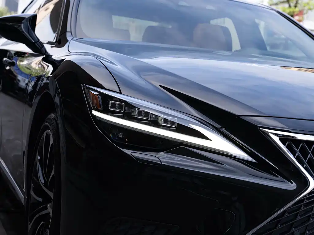 Lexus LS 2021 500h Executive