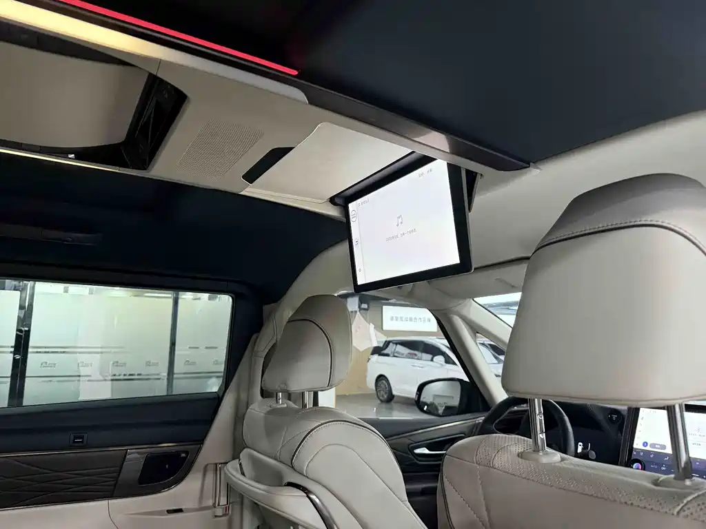 Toyota Vellfire 2024 2.5L Executive