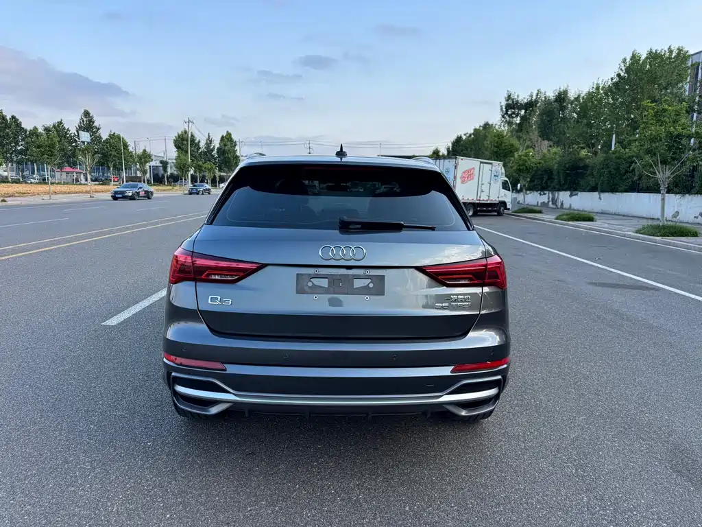 Audi Q3 2022 35 TFSI Fashion