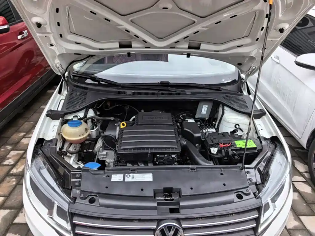 Volkswagen Santana — миниатюра 20