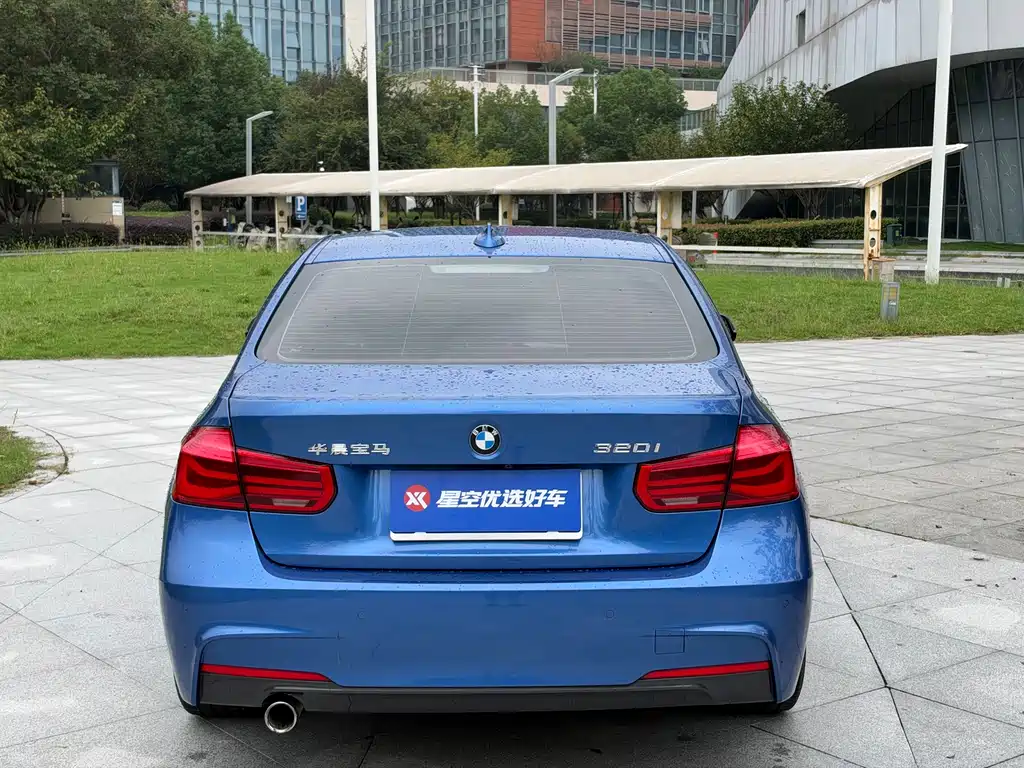 BMW 3 Series — миниатюра 21