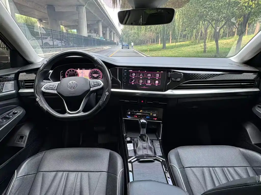Volkswagen Passat — миниатюра 14