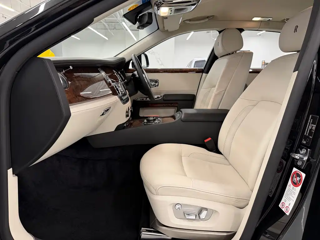 Rolls-Royce Ghost 2014 6.6T Standard