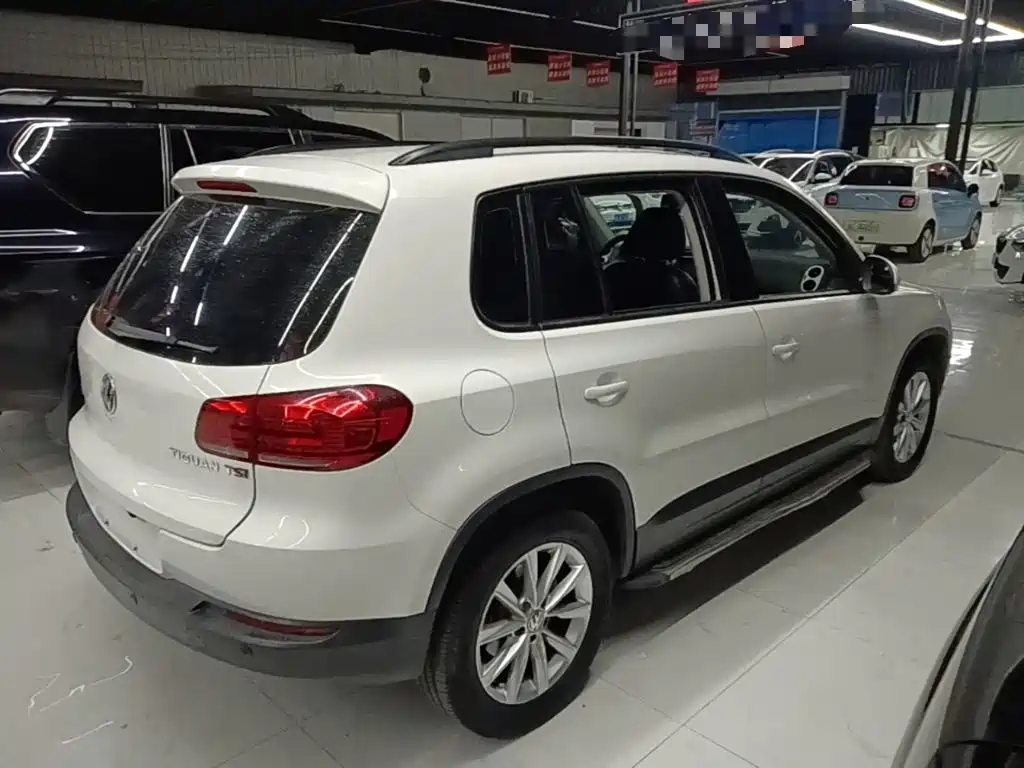 Volkswagen Tiguan — миниатюра 7