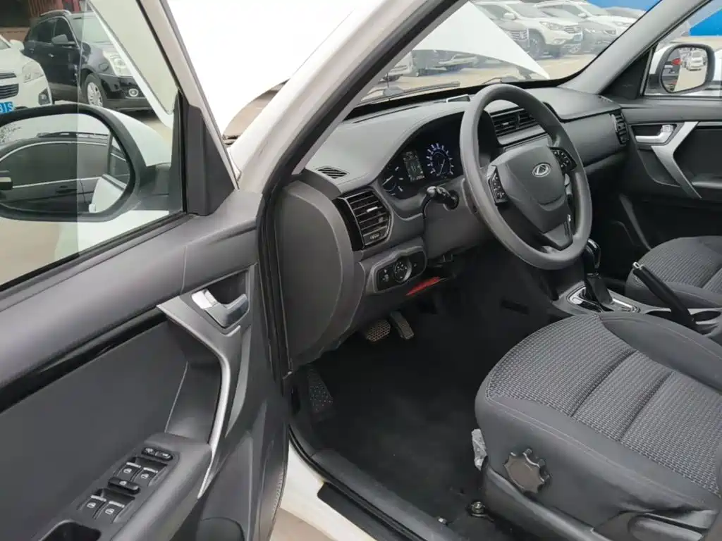 Chery Tiggo 3 — миниатюра 16