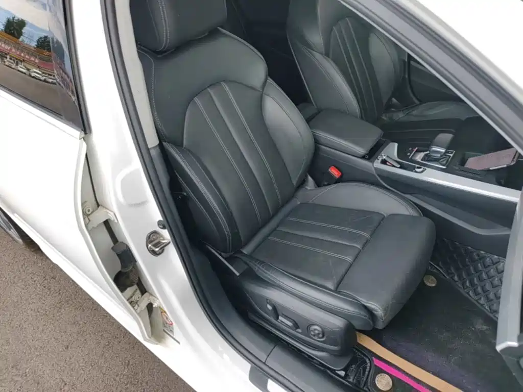 Audi A4L — миниатюра 25