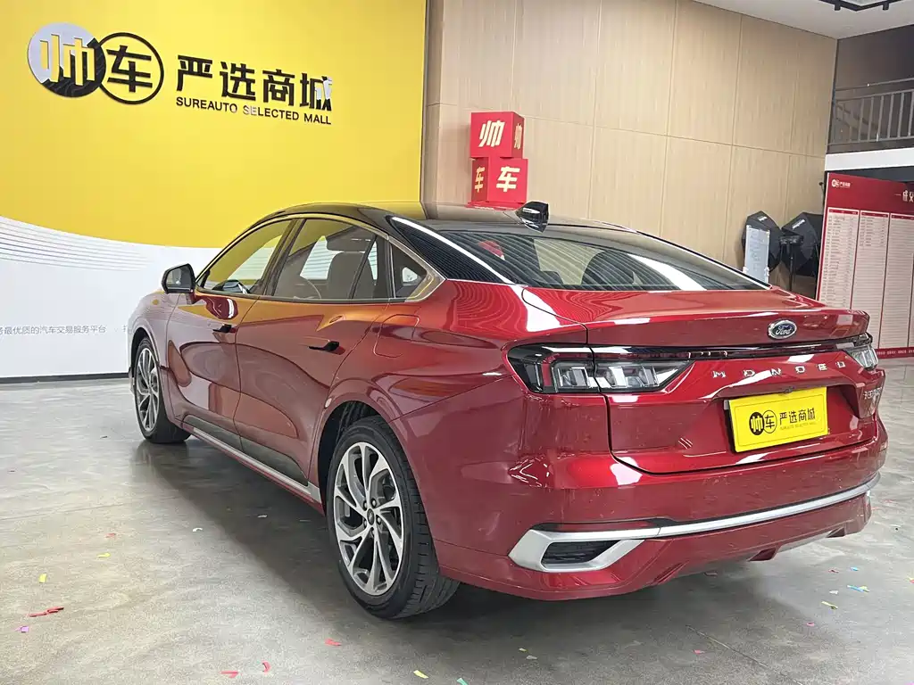 Ford Mondeo — миниатюра 6