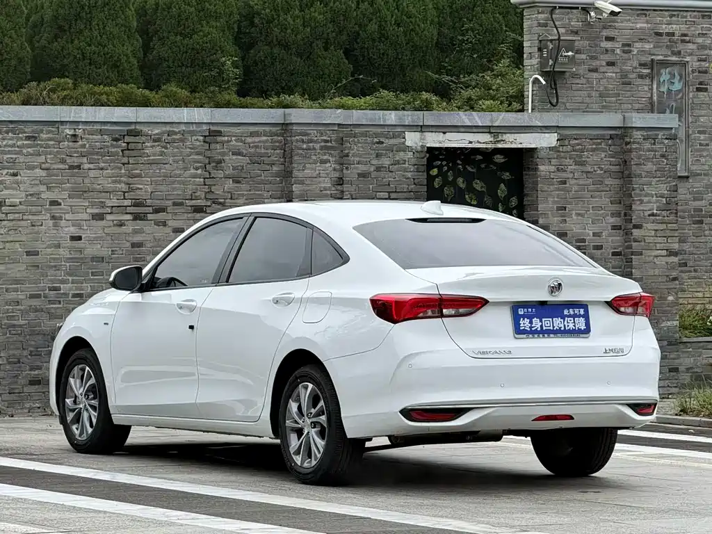 Buick Verano — миниатюра 3