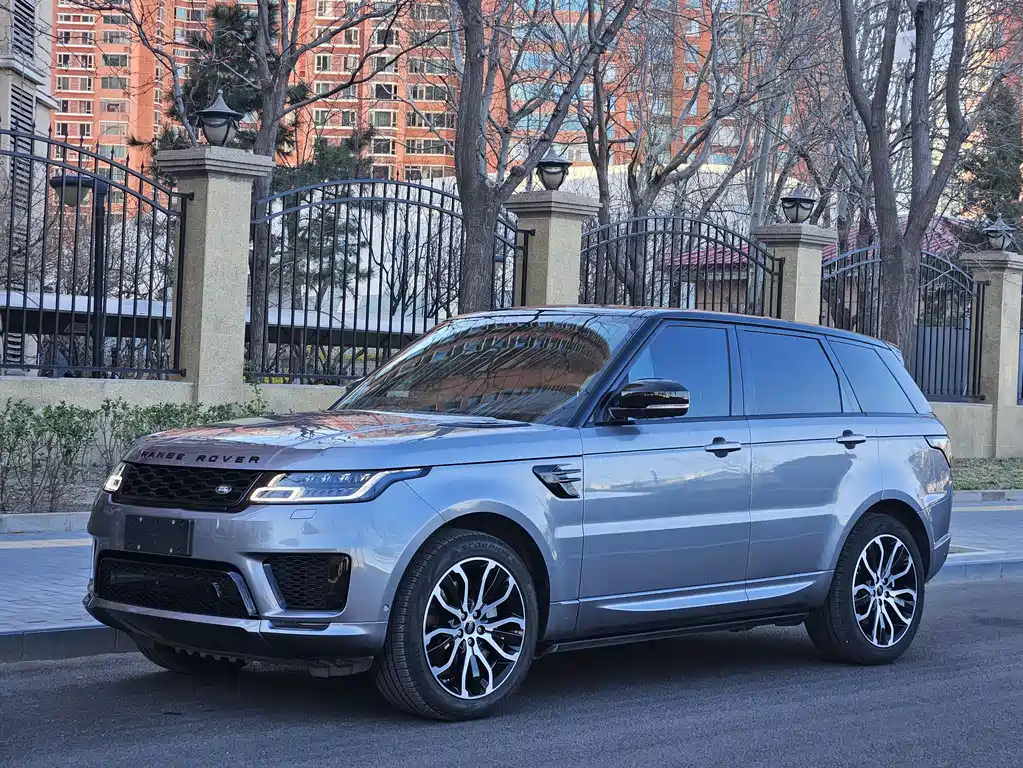 Land Rover Sport 2021