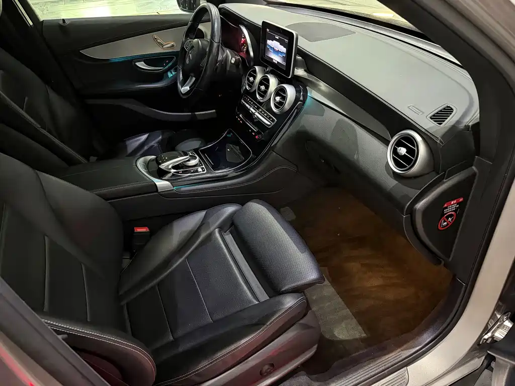 Mercedes-Benz GLC — миниатюра 9