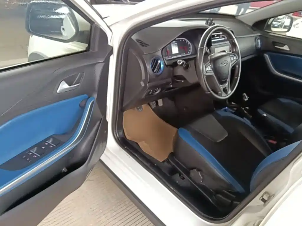 Chery Tiggo 3x — миниатюра 16