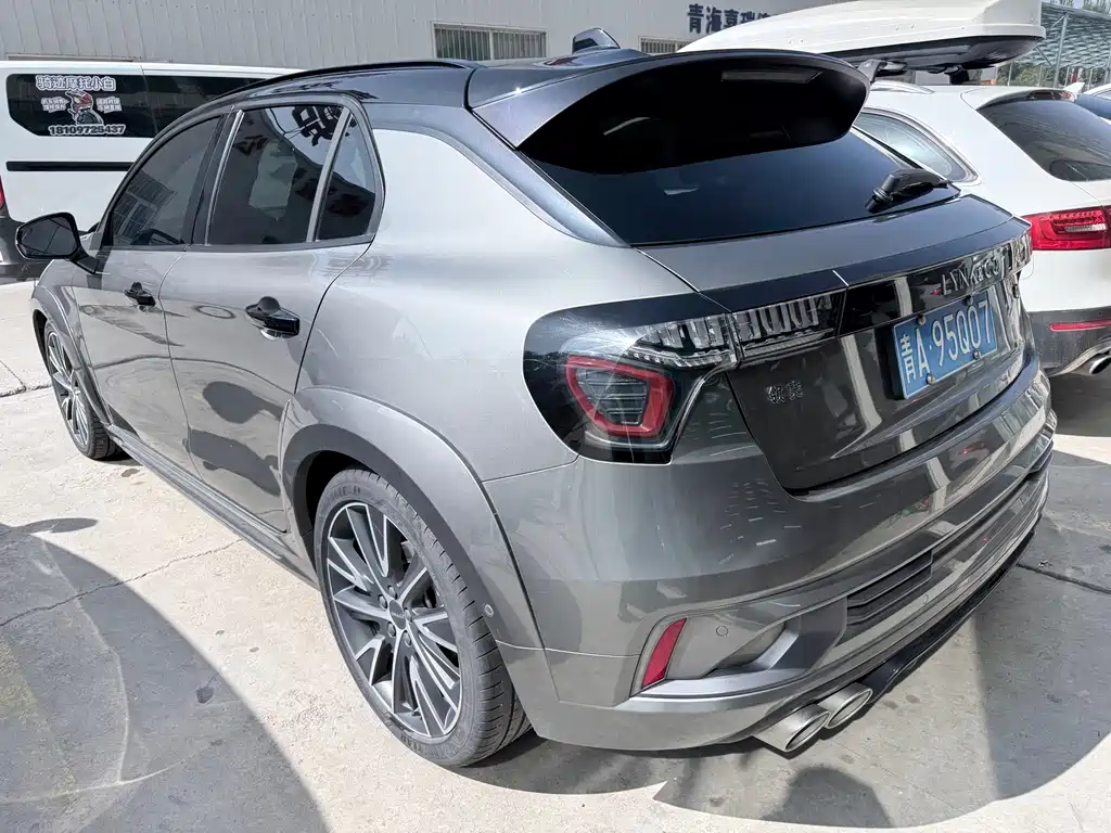 Lynk & Co 02 Hatchback — миниатюра 17