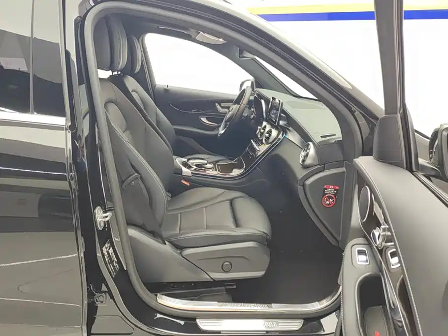 Mercedes-Benz GLC — миниатюра 8