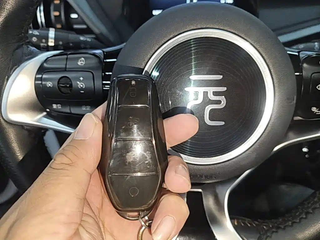 BYD Yuan Plus — миниатюра 9