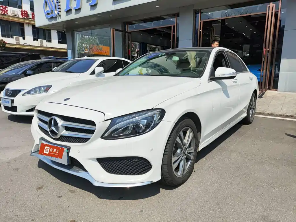 Mercedes-Benz C-Class 2018