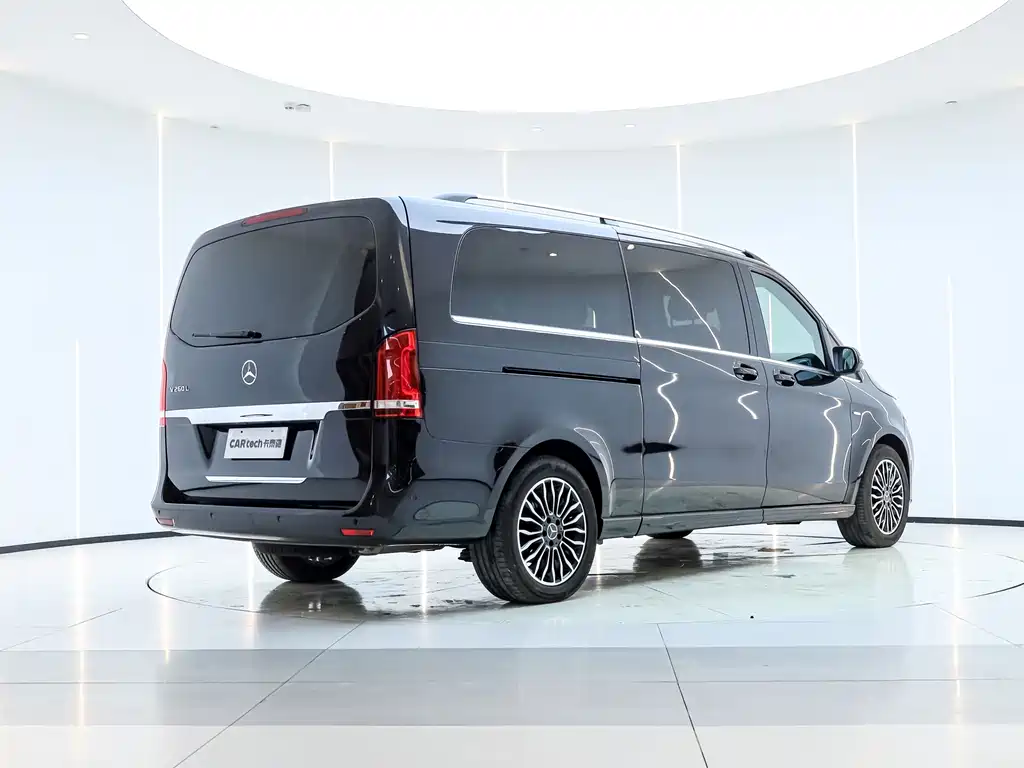 MERCEDES-BENZ V CLASS