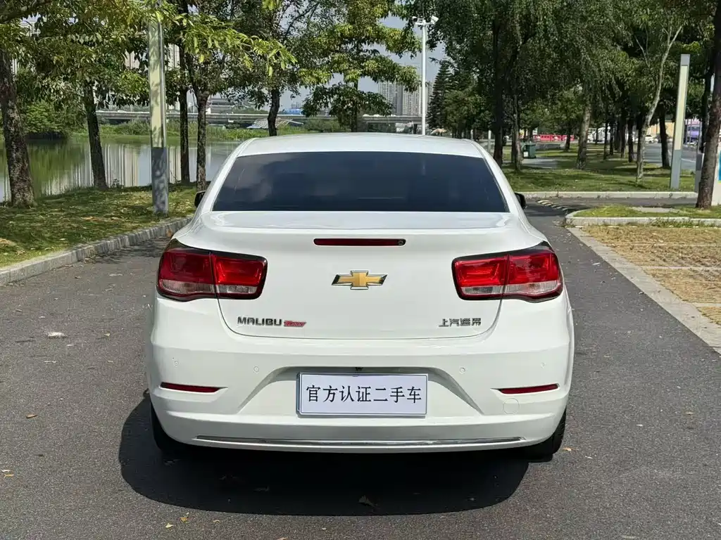 Chevrolet Malibu — миниатюра 9