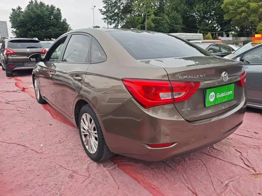 Buick Excelle — миниатюра 5