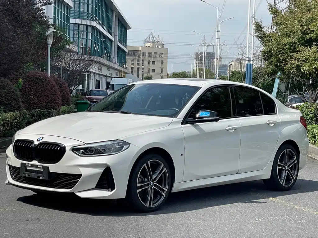 BMW 1 Series — миниатюра 2